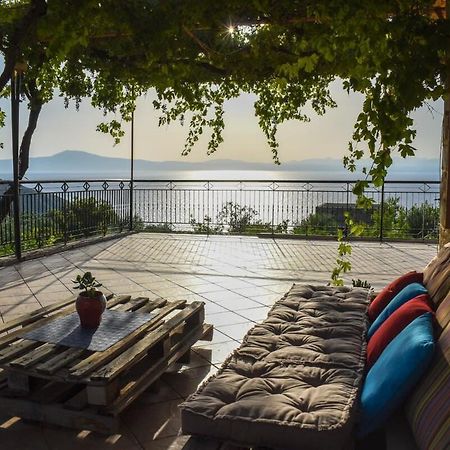 Kitriaí Coastal Stone Residence With Spectacular Scenery מראה חיצוני תמונה