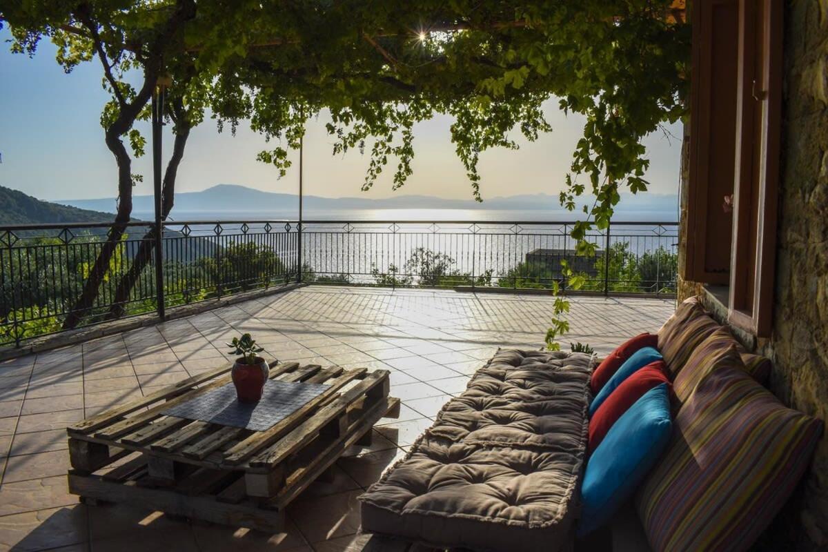 Kitriaí Coastal Stone Residence With Spectacular Scenery מראה חיצוני תמונה